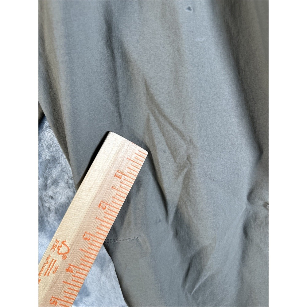 Kuhl Pants Mens 42x31 Beige Renegade Rock Cargo Hiking Gorpcore READ - Picture 9 of 16